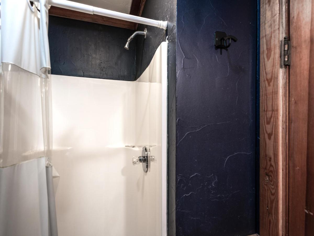 Apache Village 3, Queen Bed, Midtown, Sleeps 2 Ruidoso Buitenkant foto