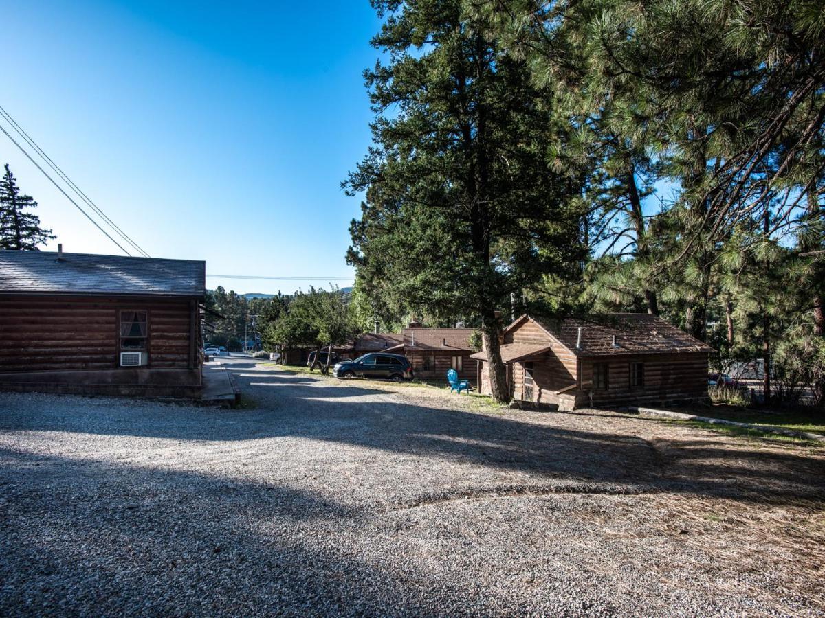 Apache Village 3, Queen Bed, Midtown, Sleeps 2 Ruidoso Buitenkant foto